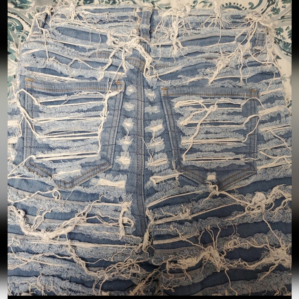 SWANK A Posh Tear It Up Jeans - Picture 5 of 6